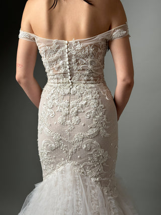 Off-Shoulder Lace Mermaid Wedding Dress - In Stock