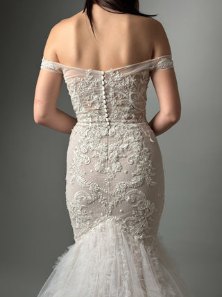 Off-Shoulder Lace Mermaid Wedding Dress - In Stock