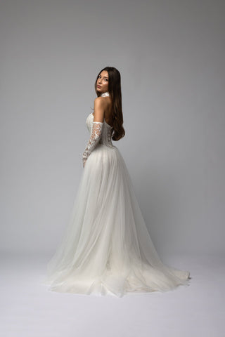 Wedding Dress With Train vs Without
