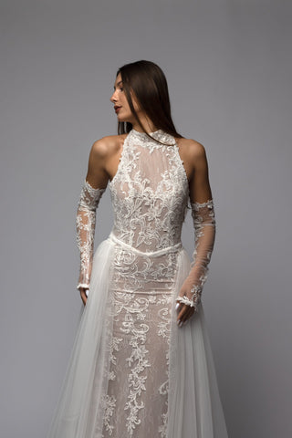 What Is a Halter Neck Wedding Dress 