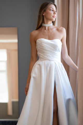 Elegantes, klassisches Luxus-Mikado-Brautkleid in A-Linie Amelia