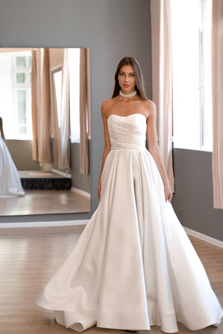 Elegantes, klassisches Luxus-Mikado-Brautkleid in A-Linie Amelia