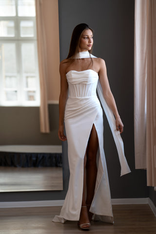 minimalist crepe wedding dress Simple Crepe Wedding Dress Short Sleeve Bridal Gown With Sweetheart Neckline | Inga