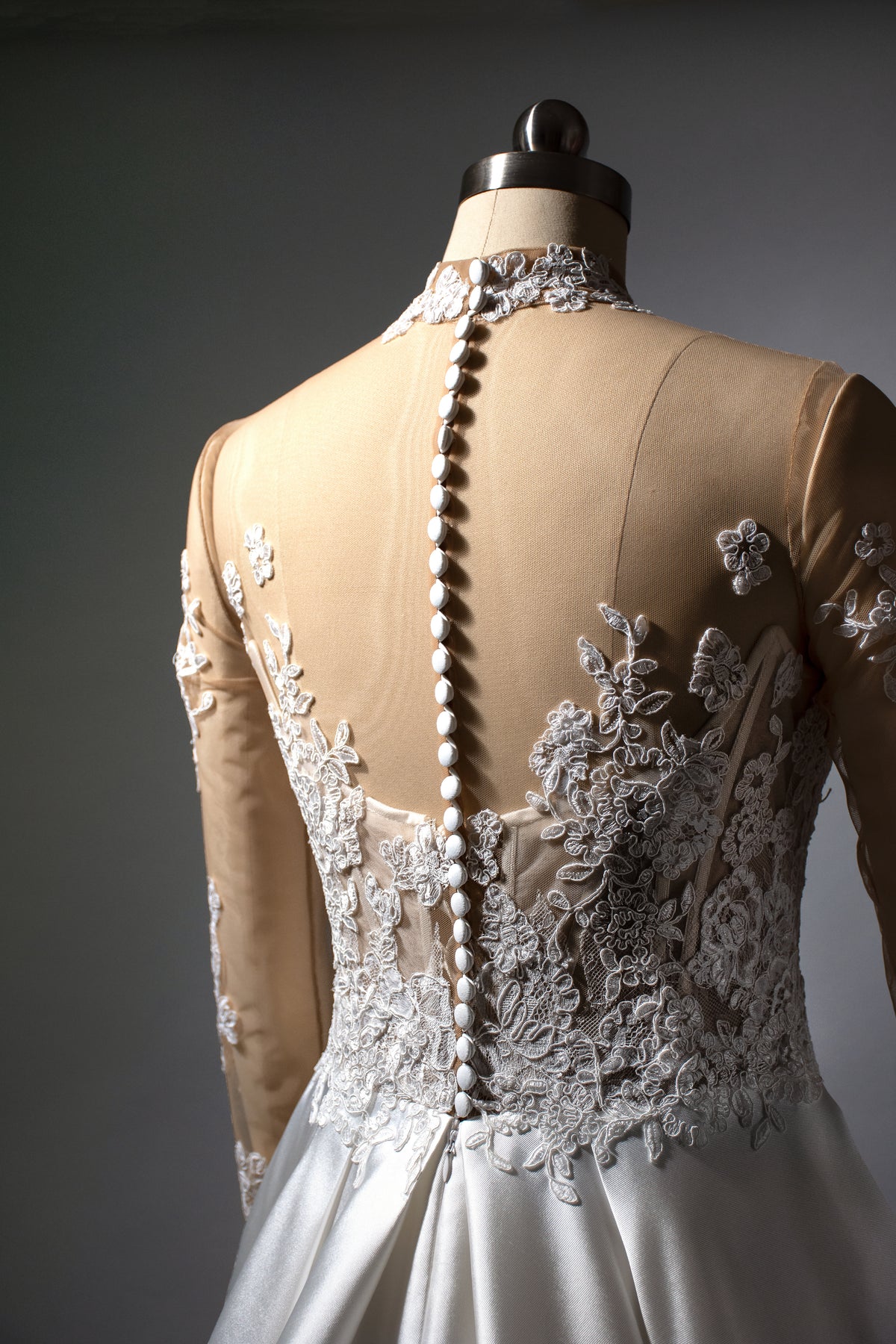 Modest High Neck Lace Wedding Dress Long Sleeve