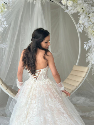 A-line Tulle Lace bridal gown Nadya - Dioma Fashion