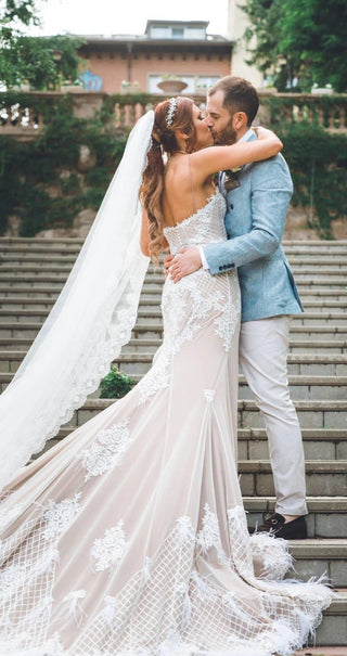 Cathedral Veil With Lace Edge - Dioma Fashion