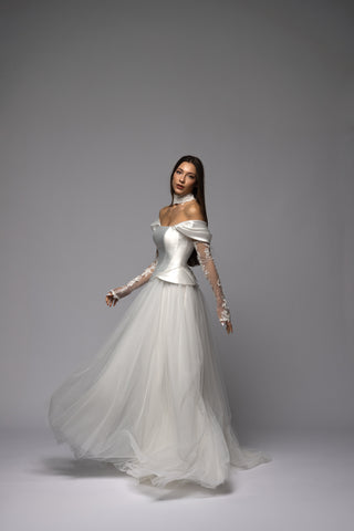 Mikado Basque Waist Corset Tulle Skirt Wedding Dress Cadence