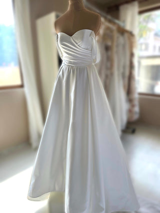 Elegant A-line wedding dress Off the shoulder Alyson - Dioma Fashion