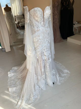 Elegant Romantic Wedding Gown Charlotte - Dioma Fashion