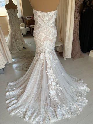 Elegant Romantic Wedding Gown Charlotte - Dioma Fashion