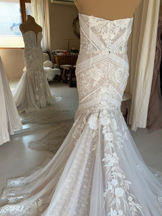 Elegant Romantic Wedding Gown Charlotte - Dioma Fashion