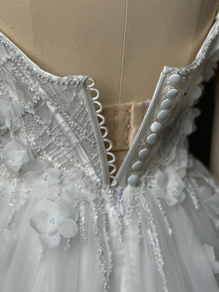 Luxury Floral Lace Wedding Dress A-line Off Shoulder - Dioma Fashion