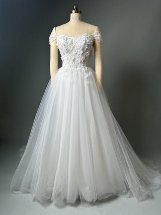 Luxury Floral Lace Wedding Dress A-line Off Shoulder - Dioma Fashion